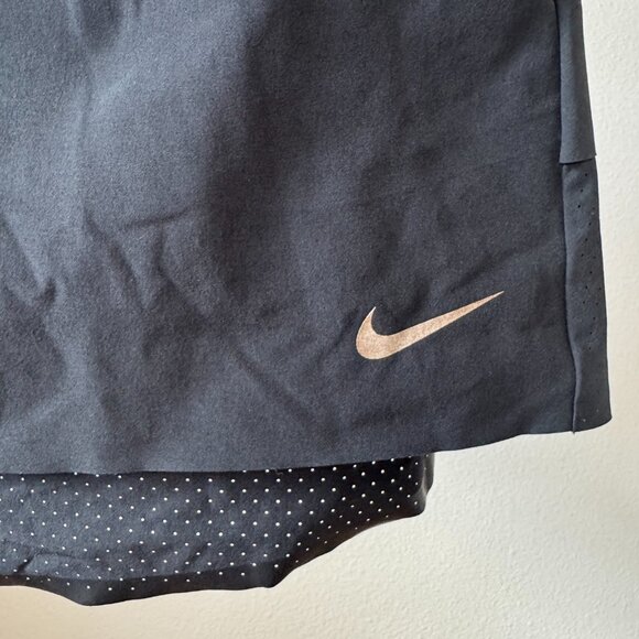 Nike Pickleball Skirt • Black • Women’s Small Lightweight Mesh Style 725776-010 - Picture 2 of 8